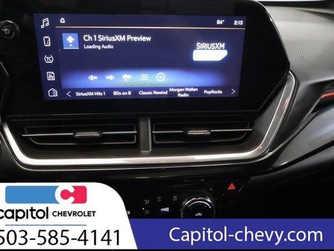 Used 2024 Chevrolet Trax RS w/ Sunroof Package FWD image 20