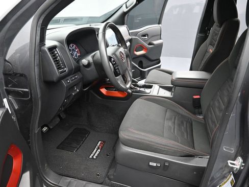 Used 2023 Nissan Frontier PRO-4X w/ Pro Convenience Package image 14