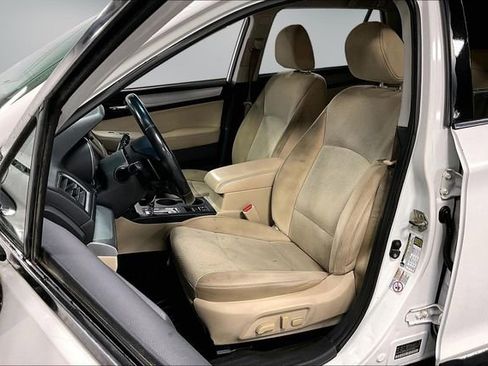 Used 2015 Subaru Outback 2.5i Premium image 20