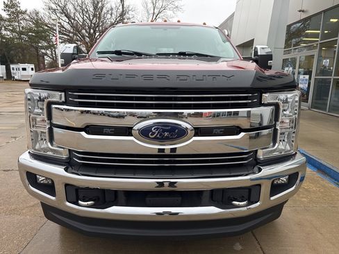 Used 2017 Ford F250 Lariat w/ Chrome Package image 34