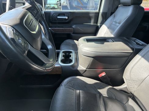 Used 2021 GMC Sierra 2500 Denali w/ Denali Ultimate Package AWD/4WD image 9