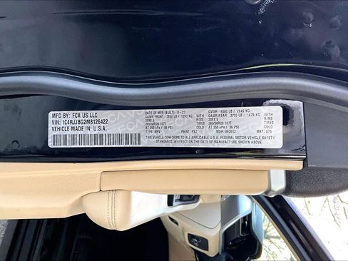 Used 2021 Jeep Grand Cherokee L Limited image 32