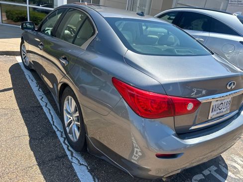 Used 2015 INFINITI Q50 Premium w/ Navigation Package RWD image 19