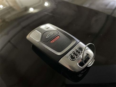 Used 2018 Audi Q5 Prestige image 47