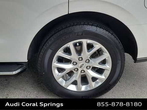 Used 2021 Ford Expedition XLT RWD image 16