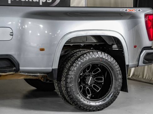 Used 2024 Chevrolet Silverado 3500 W/T AWD/4WD image 14
