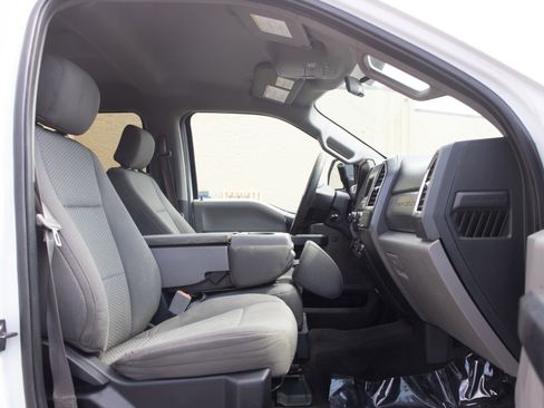 Used 2018 Ford F350 XLT AWD/4WD image 11