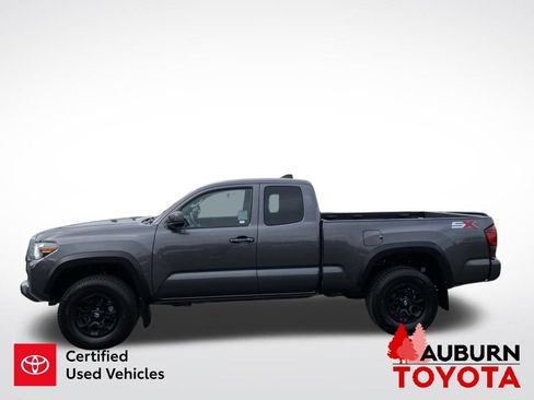 Used 2022 Toyota Tacoma SR w/ SX Package AWD/4WD image 5