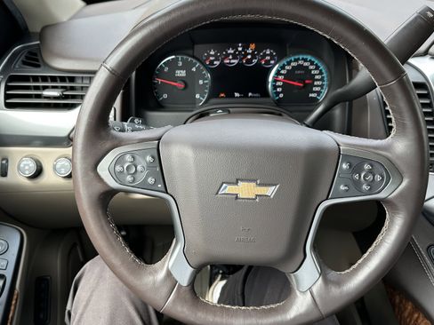 Used 2017 Chevrolet Tahoe Premier AWD/4WD image 19