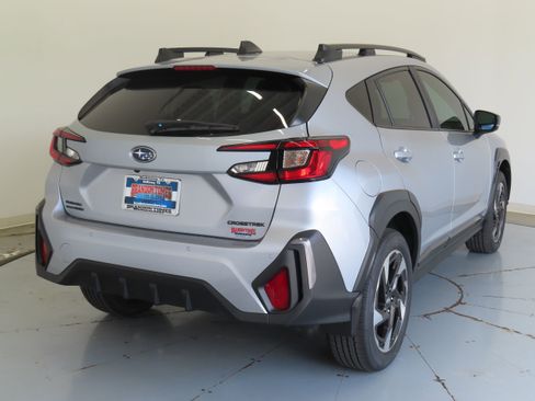 New 2026 Subaru Crosstrek 2.5i Limited AWD/4WD image 3