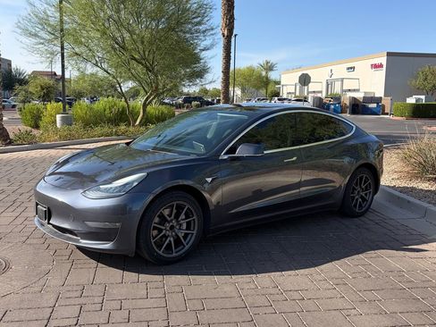 Used 2019 Tesla Model 3 Standard Range Plus RWD image 6