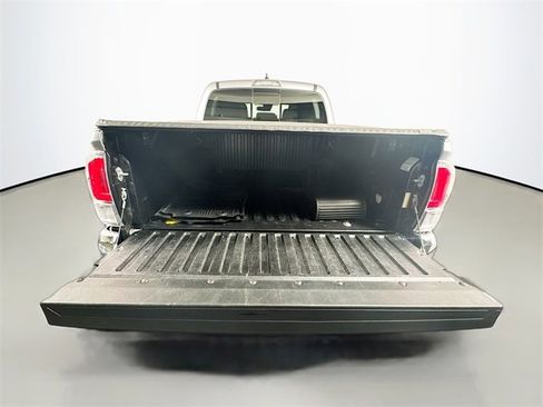 Used 2021 Toyota Tacoma TRD Off-Road image 30