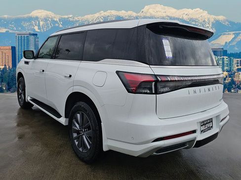 New 2026 INFINITI QX80 Pure image 5