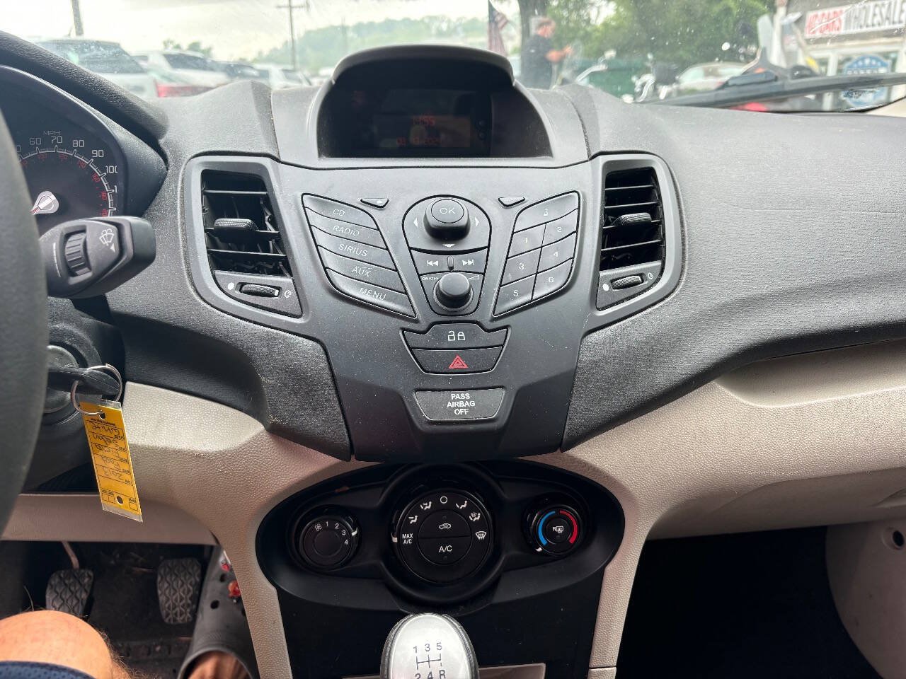 Used 2013 Ford Fiesta S FWD image 19