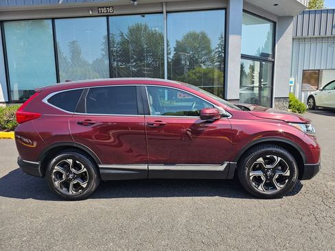 Used 2018 Honda CR-V Touring image 8