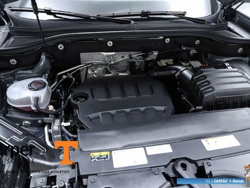 Used 2025 Volkswagen Atlas SEL Premium R-Line image 28