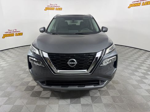 Used 2023 Nissan Rogue SL w/ SL Premium Package image 9