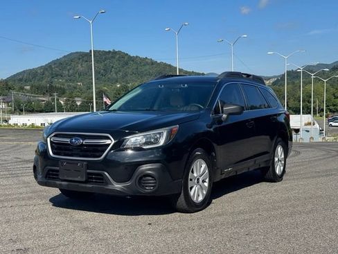 Used 2019 Subaru Outback 2.5i AWD/4WD image 31