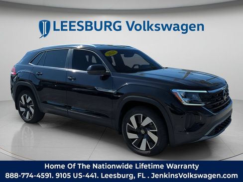 New 2025 Volkswagen Atlas Cross Sport SE AWD/4WD image 1