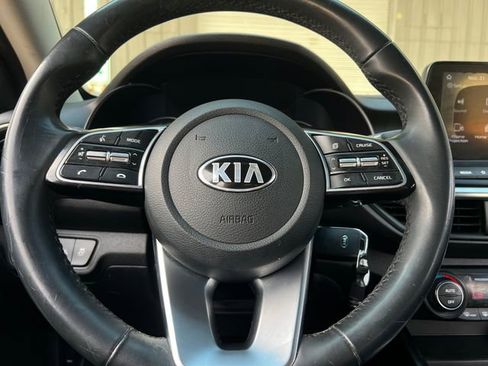 Used 2019 Kia Forte S w/ S Premium Package image 18