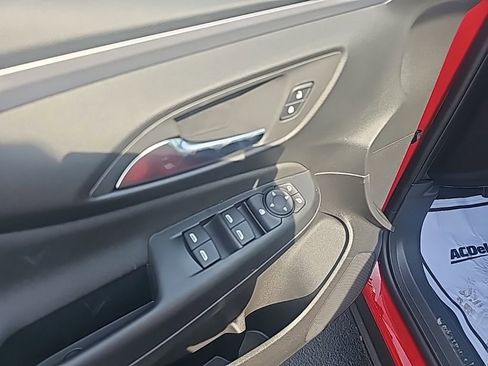 New 2026 Buick Envista Preferred FWD image 13