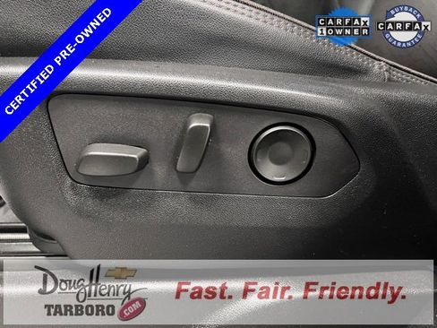 Certified 2024 Chevrolet Suburban High Country w/ Advanced Technology Package image 30