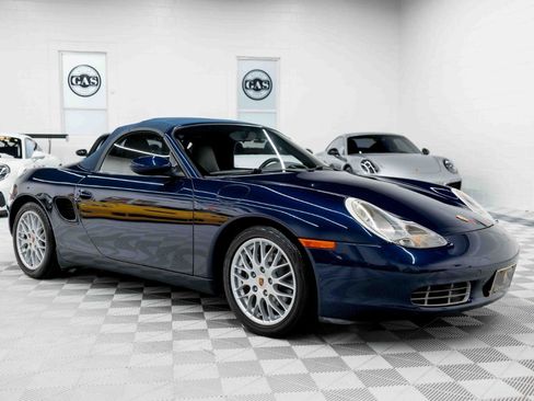 Used 2001 Porsche Boxster RWD image 14