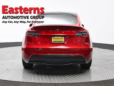 Used 2021 Tesla Model Y Long Range image 6