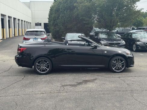 Used 2013 Lexus IS 350C RWD image 4