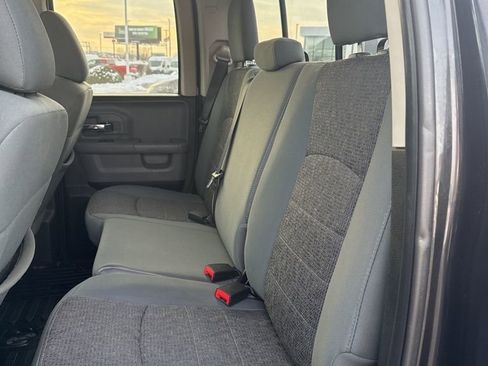 Used 2018 RAM 1500 SLT image 20