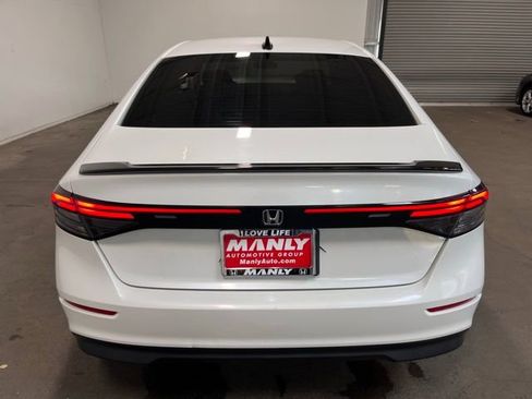 Used 2024 Honda Accord Sport image 4