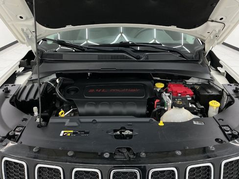 Used 2021 Jeep Compass Limited AWD/4WD image 43