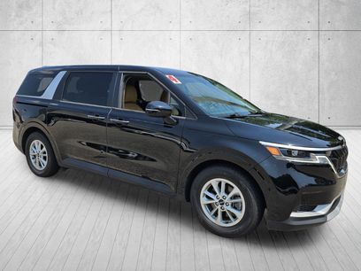 Used 2024 Kia Carnival LX