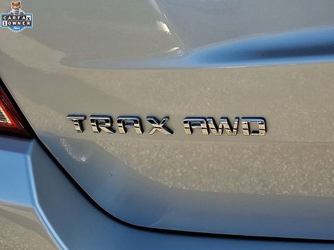 Used 2020 Chevrolet Trax LT w/ LT Convenience Package image 29