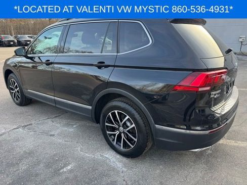 Certified 2021 Volkswagen Tiguan SE w/ Panoramic Sunroof Package image 7