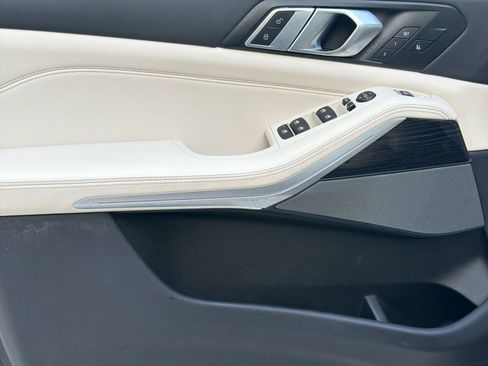 Used 2024 BMW X5 M60i w/ Climate Comfort Package image 13