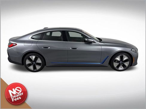 Used 2023 BMW i4 eDrive40 RWD image 2