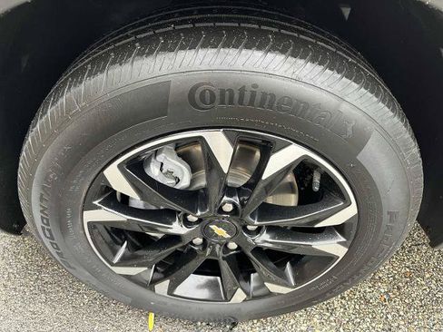 Certified 2023 Chevrolet TrailBlazer LT w/ Convenience Package FWD image 30