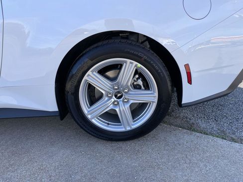 New 2026 Ford Mustang Coupe image 37