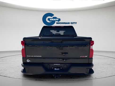 Used 2023 Chevrolet Silverado 1500 RST AWD/4WD image 2