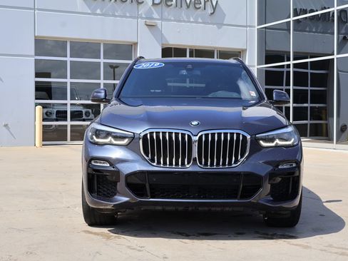 Used 2019 BMW X5 xDrive40i w/ M Sport Package AWD/4WD image 2