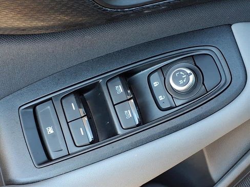 Certified 2025 Subaru Outback Premium w/ Popular Package #1A image 25