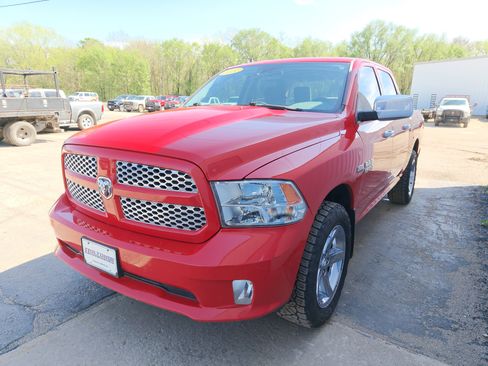 Used 2014 RAM 1500 Express image 8