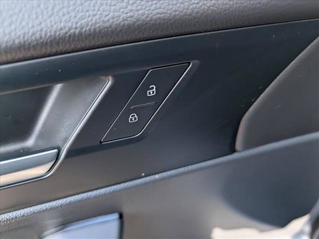 Used 2025 Volkswagen Jetta S FWD image 25