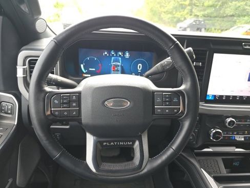 Certified 2025 Ford F250 Platinum image 8