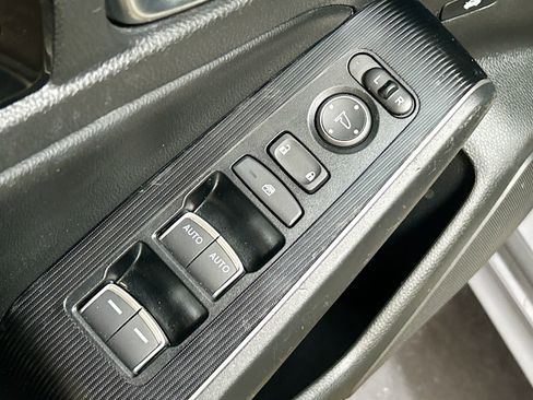 Used 2025 Honda Civic Sport image 18