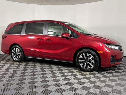 New 2026 Honda Odyssey EX-L image 6