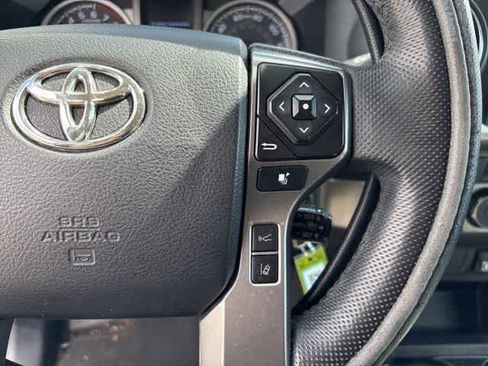 Used 2021 Toyota Tacoma SR5 RWD image 13