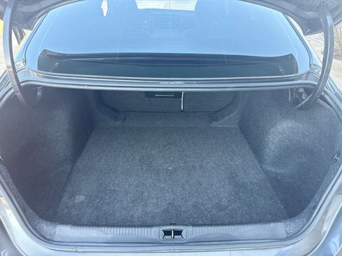 Used 2016 Chrysler 200 Limited image 25