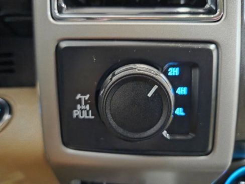 Used 2021 Ford F250 Lariat w/ Lariat Ultimate Package AWD/4WD image 52